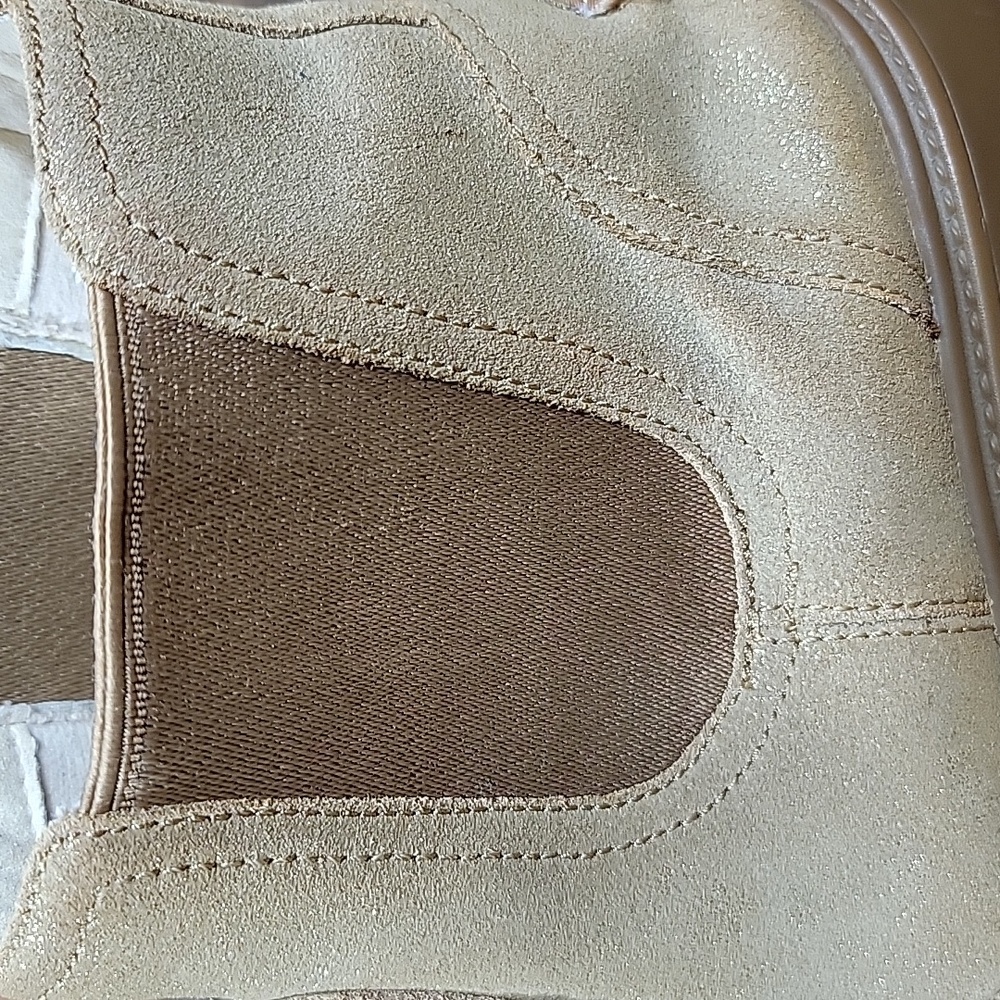 UGG Youth Chelsea Metallic Bolden Ankle Boot Y5~W6 - Picture 13 of 14